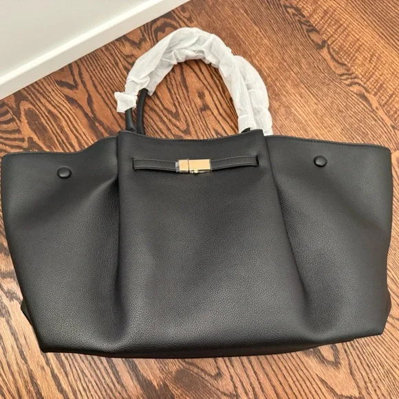 New in box Large Tote Bag Purse Faux Leather Double Handle Shoulder Black Gold - Picture 3 of 4